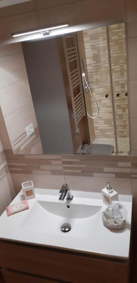 タラントBerardi Houseアパートメント エクステリア 写真